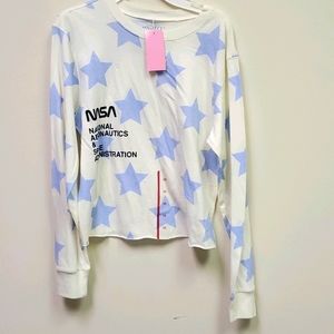 New! Women's Juniors Graphic Star LongSleeve CropT